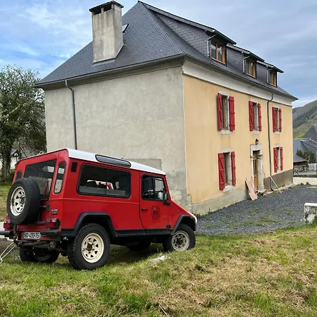 Semesterbostad La Maison Garrap Dans Le Val D'azun
