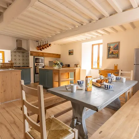 בית נופש La Maison Garrap Dans Le Val D'azun